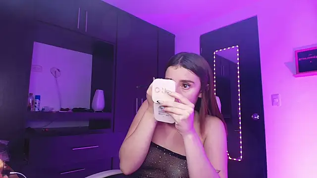 TinaJonnes  online show from 02-26-26, 07:41