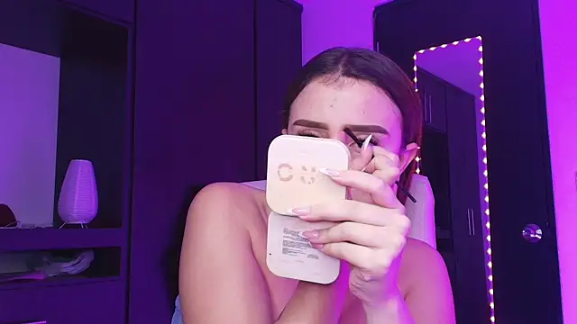 TinaJonnes  online show from 04-10-26, 04:41