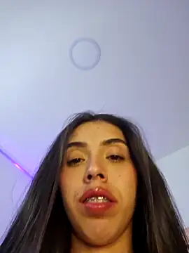 sharondeluxe1 online show from 04-25-26, 04:37