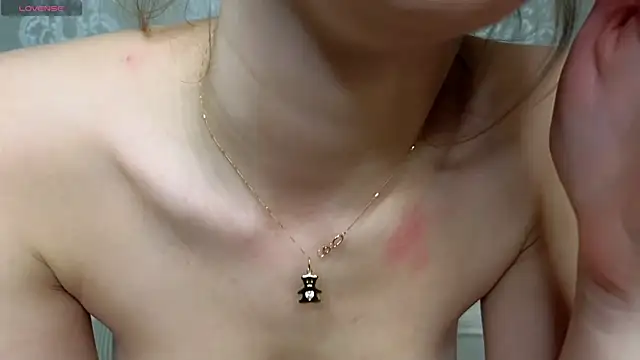 Snapshot of AnneFoxy chatting on 03-01-25, 10:24 AnneFoxy online show from 03-01-25, 10:24