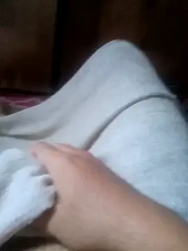 Bass12342a online show from 04-04-26, 01:45