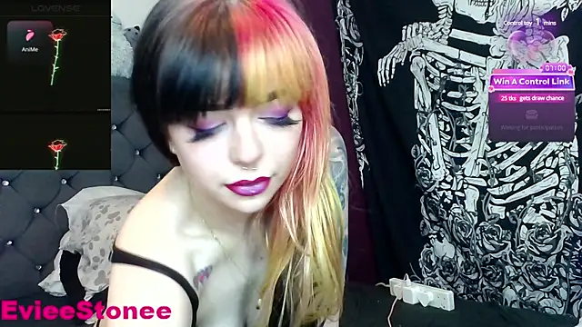 evieestonee4 online show from 01-02-25, 05:29