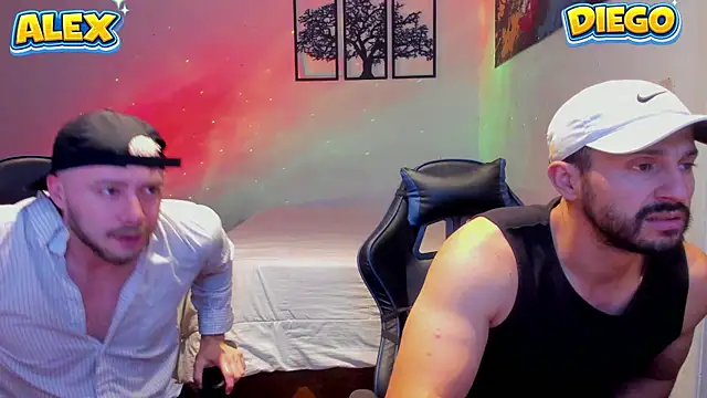 Snapshot of AlexJaz11 chatting on 06-12-26, 09:29 AlexJaz11 online show from 06-12-26, 09:29