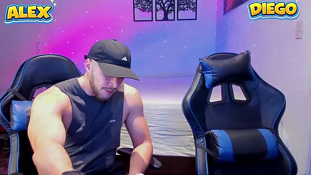 Snapshot of AlexJaz11 chatting on 06-10-26, 10:55 AlexJaz11 online show from 06-10-26, 10:55