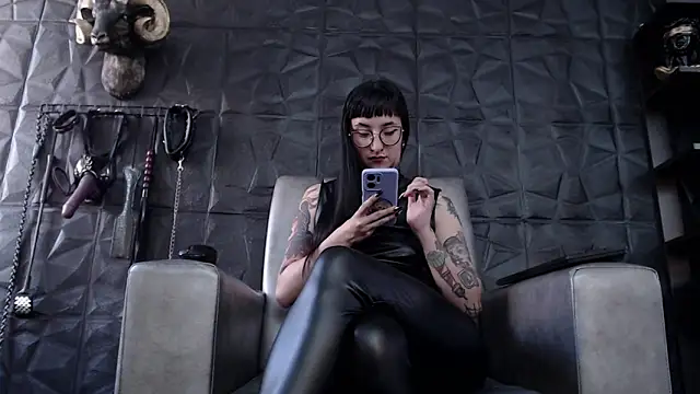 Snapshot of Agata_Darkness chatting on 02-09-26, 09:13 Agata Darkness online show from 02-09-26, 09:13