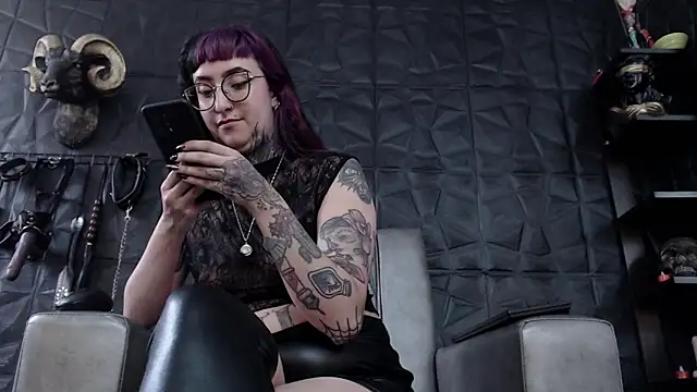 Agata Darkness online show from 03-04-26, 07:54