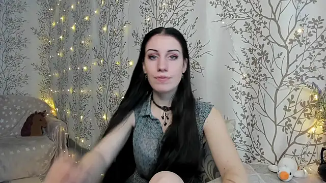 Snapshot of Mary0Lou chatting on 12-06-24, 03:35 Mary0Lou online show from 12-06-24, 03:35