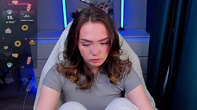 Evia r0se online show from 04-11-26, 07:45