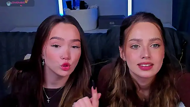 Evia r0se online show from 04-17-26, 10:18