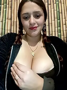 hanna-a online show from 05-12-26, 02:45