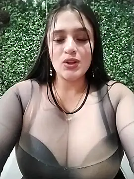 Snapshot of hanna-a chatting on 02-12-25, 03:05 hanna-a online show from 02-12-25, 03:05