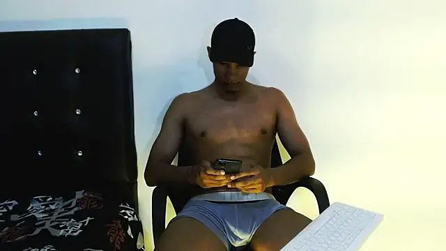 Snapshot of JacksonCooper1 chatting on 01-29-25, 05:30 JacksonCooper1 online show from 01-29-25, 05:30