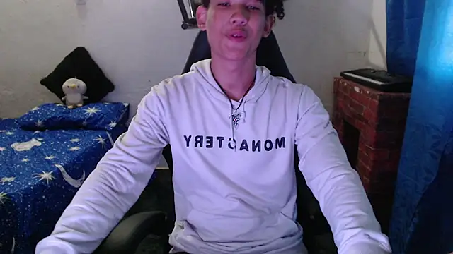 Snapshot of jake_willianss chatting on 02-07-25, 09:04 jake willianss online show from 02-07-25, 09:04