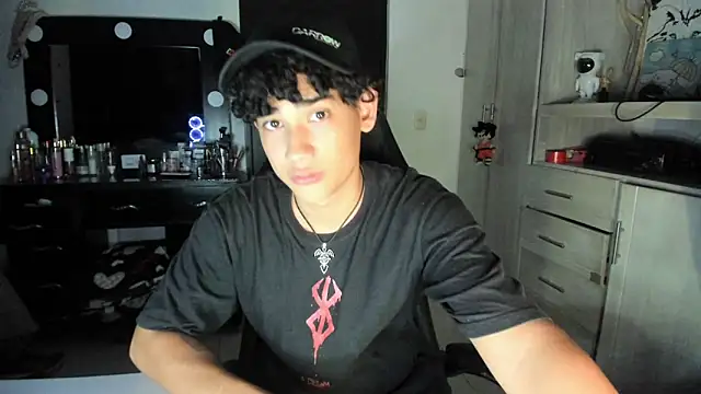 Snapshot of jake_willianss chatting on 05-09-26, 01:42 jake willianss online show from 05-09-26, 01:42