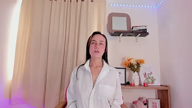 lila rush online show from 09-10-25, 07:35