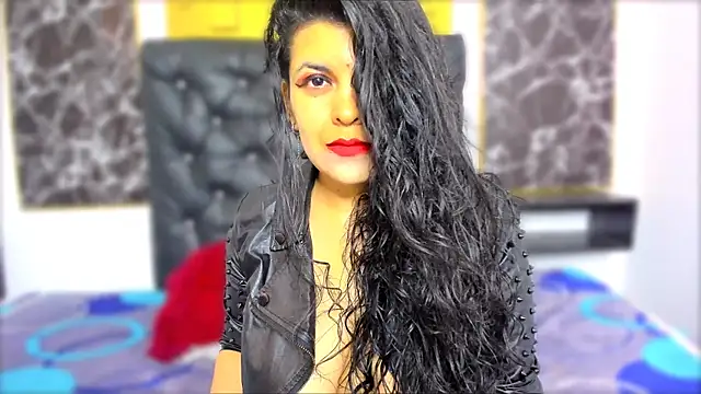 Snapshot of scarlett_w0lf chatting on 10-11-25, 02:29 scarlett w0lf online show from 10-11-25, 02:29