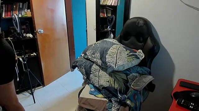 peanut tangerine online show from 09-09-25, 06:06