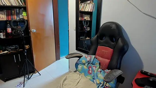 peanut tangerine online show from 09-15-25, 07:58