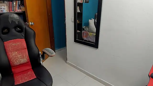 peanut tangerine online show from 12-16-25, 11:53