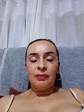 Samantha Sullivan  online show from 04-09-26, 02:02