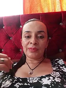 Samantha Sullivan  online show from 05-19-26, 09:22