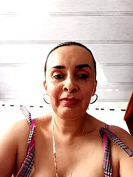 Samantha Sullivan  online show from 11-05-25, 03:26