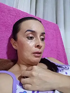 Samantha Sullivan  online show from 04-29-26, 03:11