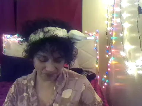 Snapshot of lachulalarubie chatting on 01-15-25, 02:17 lachulalarubie online show from 01-15-25, 02:17