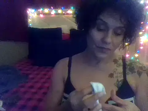 Snapshot of lachulalarubie chatting on 01-13-25, 05:33 lachulalarubie online show from 01-13-25, 05:33