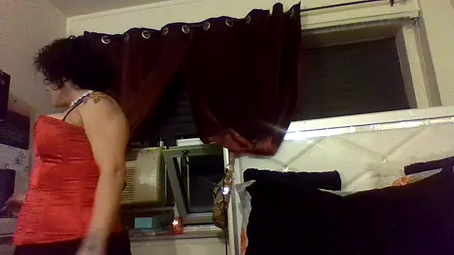Snapshot of lachulalarubie chatting on 03-19-25, 05:08 lachulalarubie online show from 03-19-25, 05:08