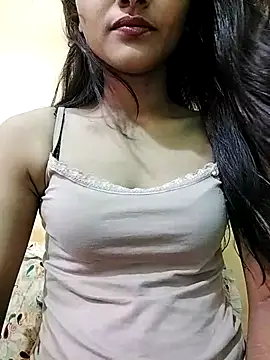 Snapshot of MISSQUEEN48 chatting on 02-25-26, 04:56 MISSQUEEN48 online show from 02-25-26, 04:56