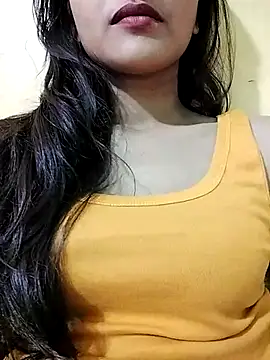 Snapshot of MISSQUEEN48 chatting on 02-20-26, 06:26 MISSQUEEN48 online show from 02-20-26, 06:26