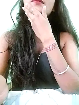 MISSQUEEN48 online show from 02-23-25, 06:17