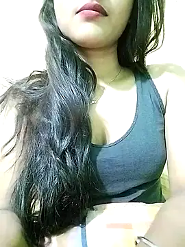 MISSQUEEN48 online show from 02-14-25, 03:05