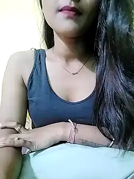 MISSQUEEN48 online show from 02-15-25, 04:34