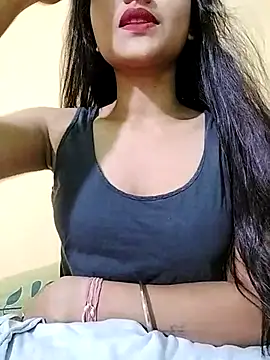 MISSQUEEN48 online show from 03-18-25, 11:44