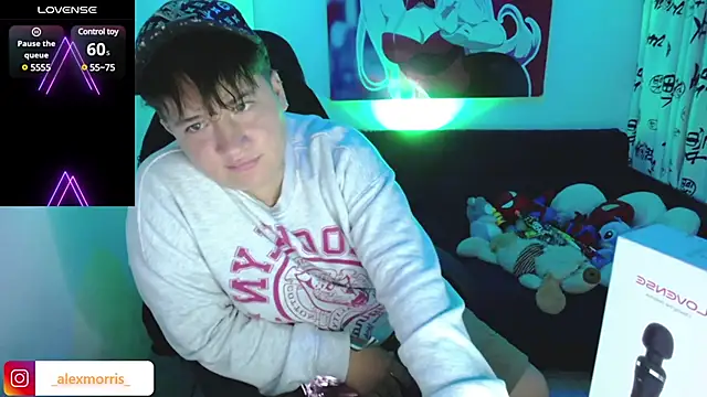 Snapshot of _AlexMorris chatting on 01-07-25, 12:45  AlexMorris online show from 01-07-25, 12:45