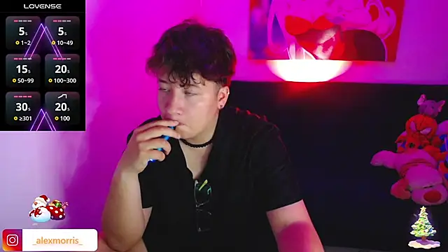 Snapshot of _AlexMorris chatting on 12-18-24, 04:09  AlexMorris online show from 12-18-24, 04:09