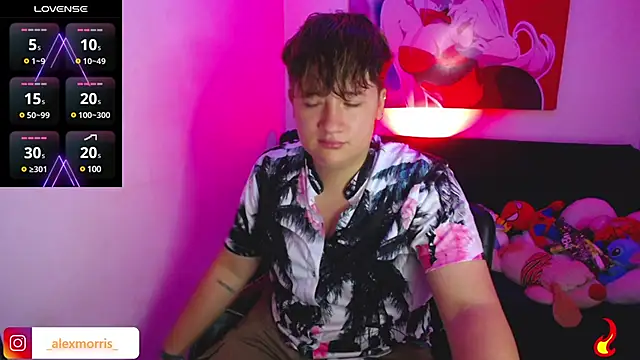 Snapshot of _AlexMorris chatting on 01-09-25, 08:33  AlexMorris online show from 01-09-25, 08:33