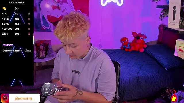 Snapshot of _AlexMorris chatting on 10-03-25, 06:59  AlexMorris online show from 10-03-25, 06:59