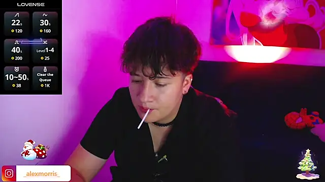 Snapshot of _AlexMorris chatting on 12-18-24, 07:15  AlexMorris online show from 12-18-24, 07:15