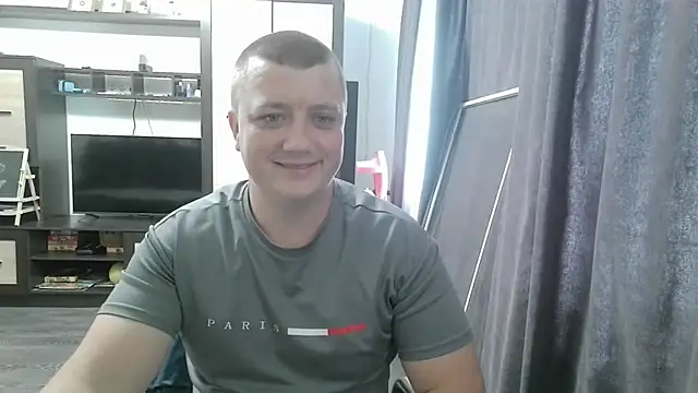 Snapshot of gamblingbum chatting on 06-21-26, 07:25 gamblingbum online show from 06-21-26, 07:25