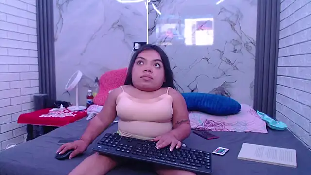 Snapshot of Michelle_Brooks chatting on 09-12-25, 03:12 Michelle Brooks online show from 09-12-25, 03:12