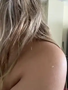 Candy sr online show from 02-27-26, 05:35