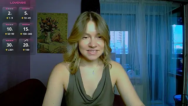 TaylorBre online show from 10-07-25, 05:52