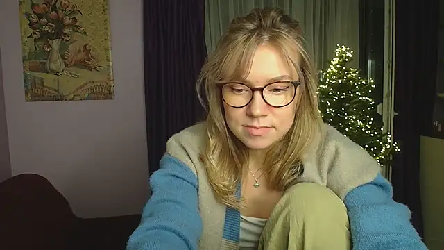 TaylorBre online show from 12-25-24, 08:50