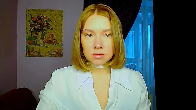 TaylorBre online show from 11-16-25, 06:40