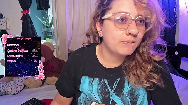 AnnieBigBoobs online show from 10-17-25, 09:27
