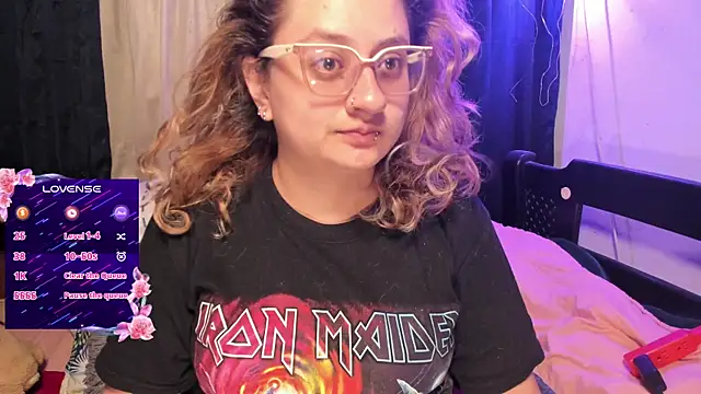 AnnieBigBoobs online show from 09-14-25, 02:56