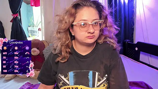 AnnieBigBoobs online show from 10-05-25, 04:09